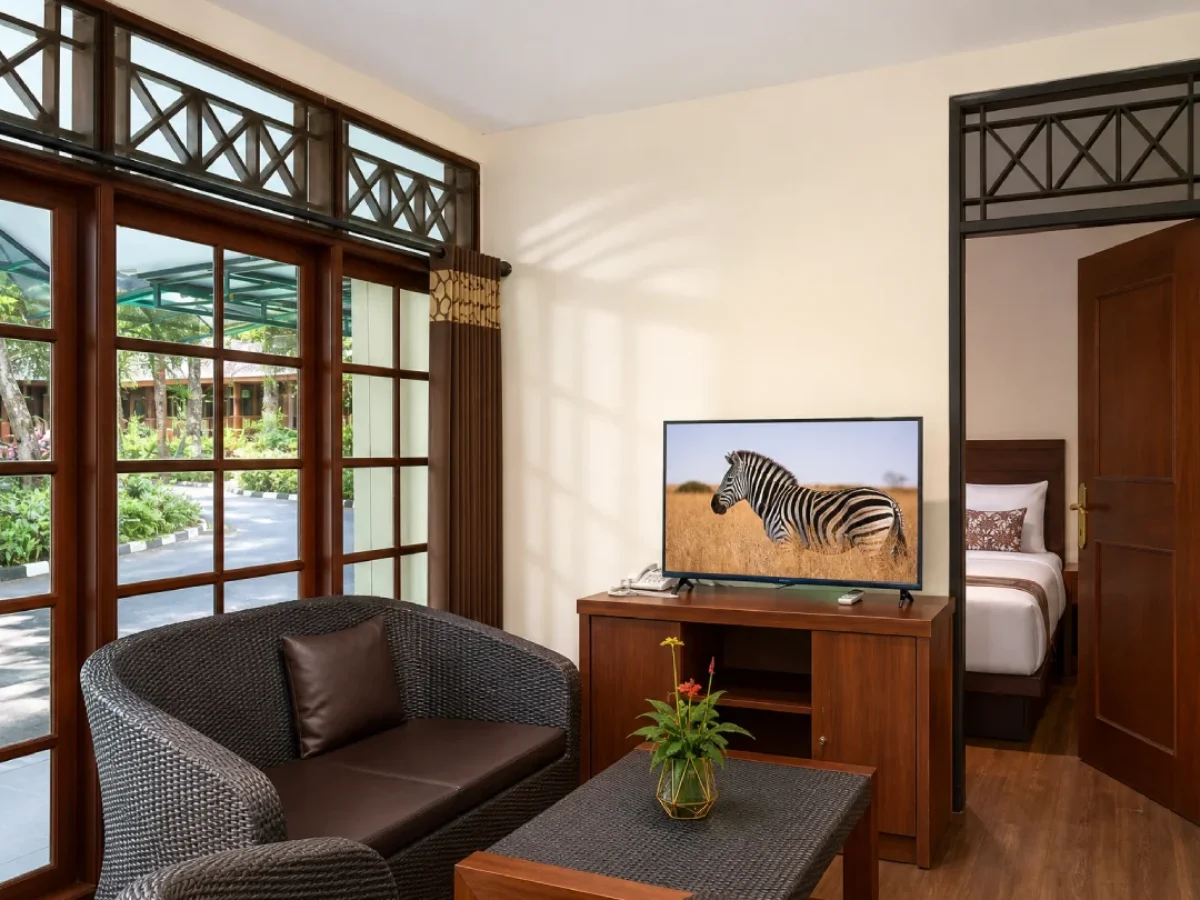 Royal Safari Garden - Zebra Bungalow