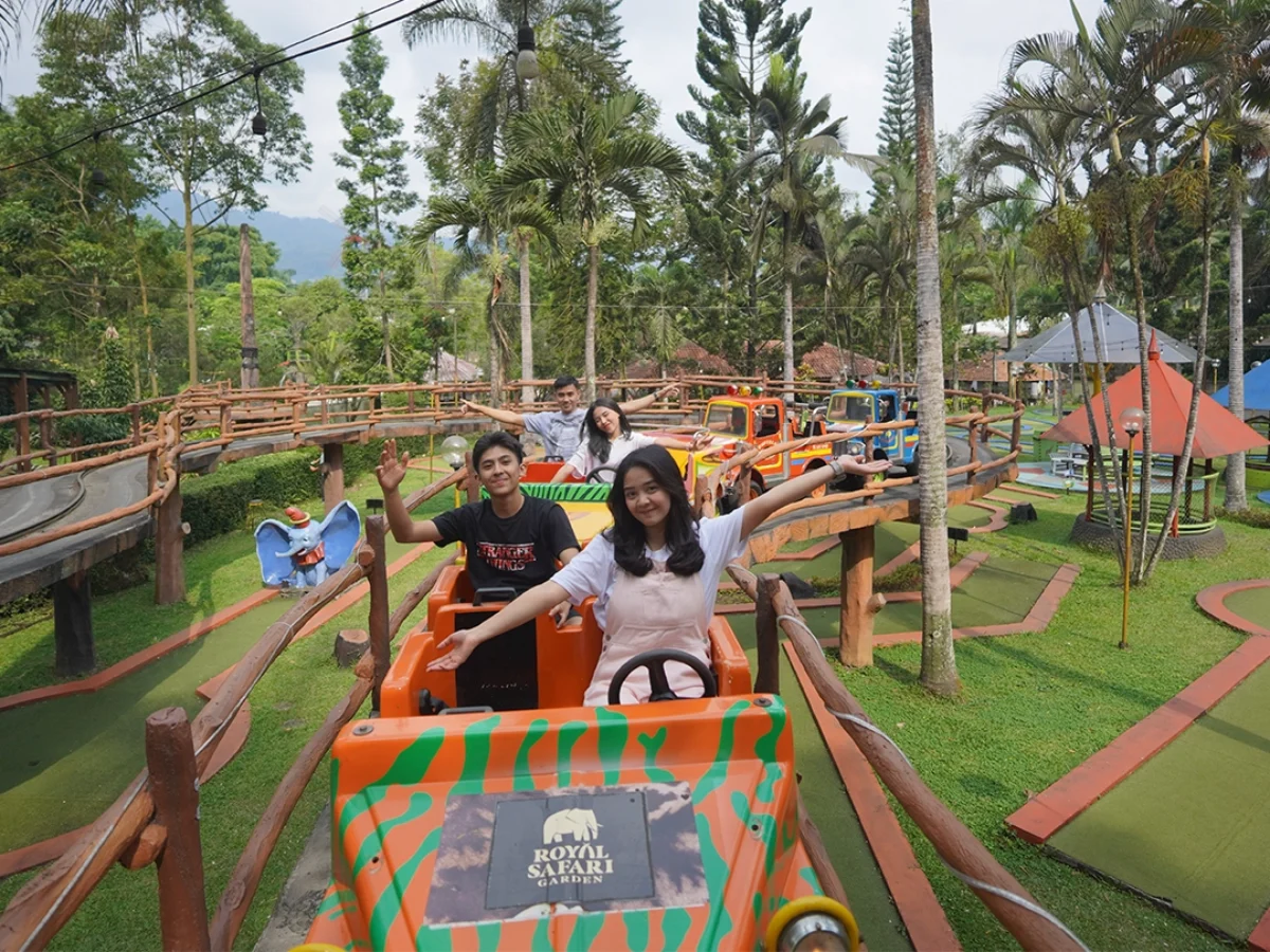 Royal Safari Garden - Recreation Ride