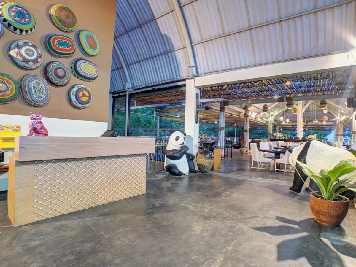 Royal Safari Garden - Sky Garden Restaurant